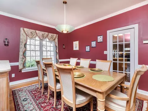 110 Windfall Ct, Cary, NC 27518 photo 8