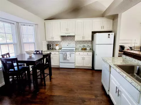 282 Michael Pl, Willow Spring, NC 27592 photo 6