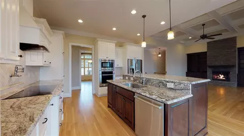 27 E Ridgeview Dr, Clayton, NC 27520 photo 4
