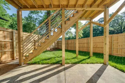 611 E Markham Ave, Durham, NC 27701 photo 28