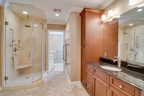 207 Johnstone Ct, Durham, NC 27712 photo 18