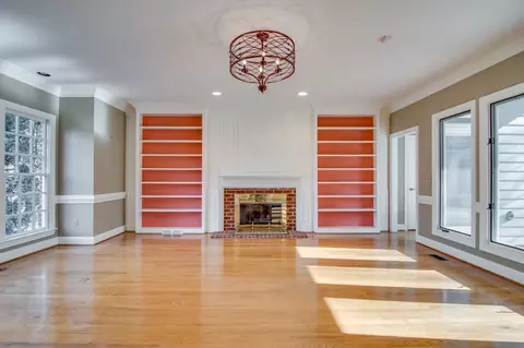 207 Johnstone Ct, Durham, NC 27712 photo 7