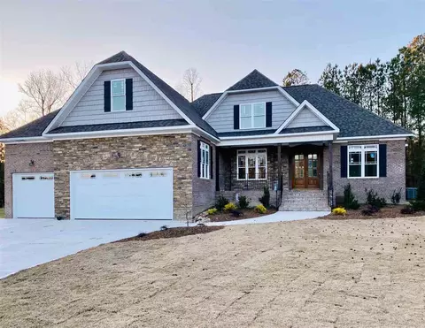 340 Josie Dr, Benson, NC 27504 photo 1