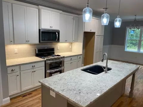 340 Josie Dr, Benson, NC 27504 photo 12
