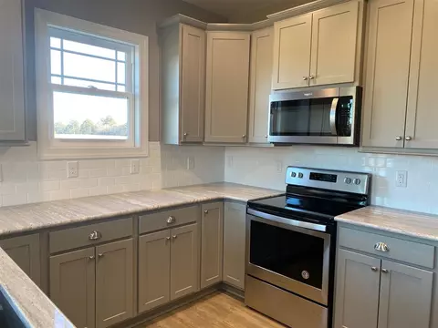 7642 Benson Hardee Rd, Benson, NC 27504 photo 8