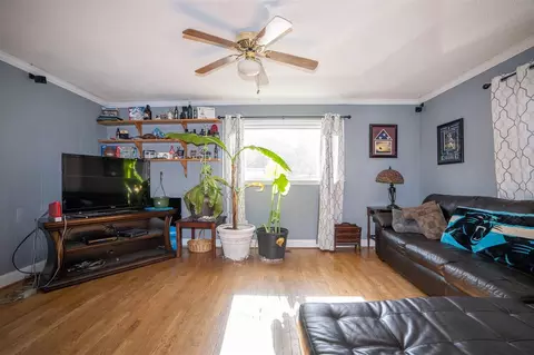 5606 Willow Dr, Durham, NC 27712 photo 5