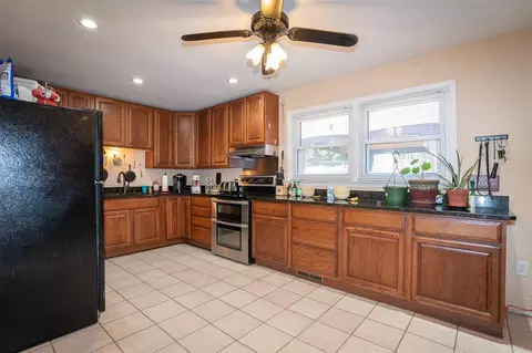 5606 Willow Dr, Durham, NC 27712 photo 12