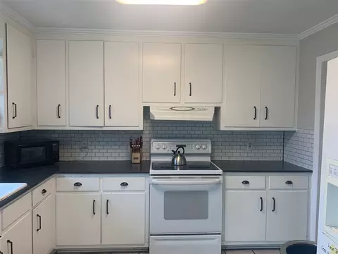 106 Flint Ln, Durham, NC 27707 photo 6