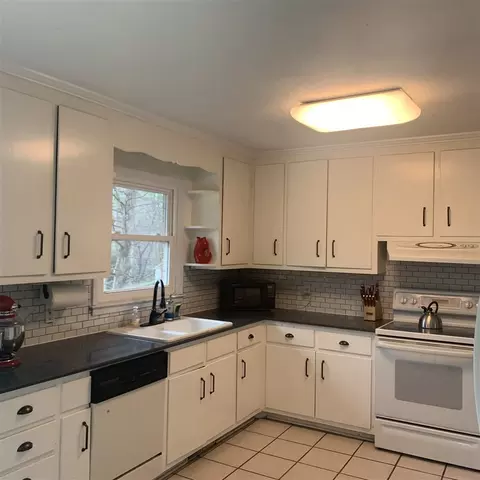 106 Flint Ln, Durham, NC 27707 photo 5