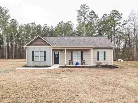 192 Jon Dr, Smithfield, NC 27577 photo 2