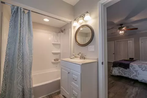 825 S 2nd St, Smithfield, NC 27577 photo 5