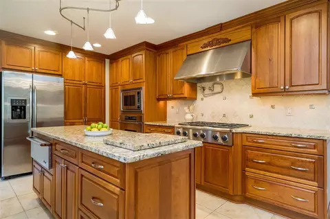 412 Glasgow Rd, Cary, NC 27511 photo 10
