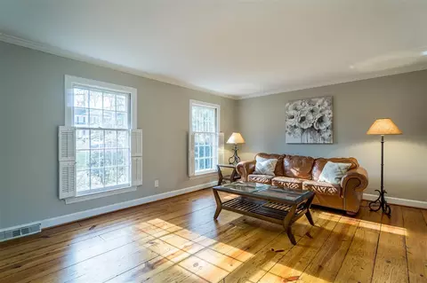 412 Glasgow Rd, Cary, NC 27511 photo 3