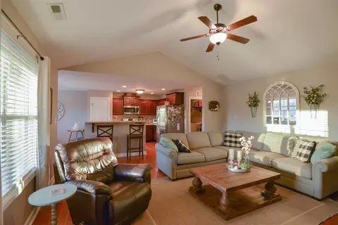 76 Jensen Dr, Wendell, NC 27591 photo 5
