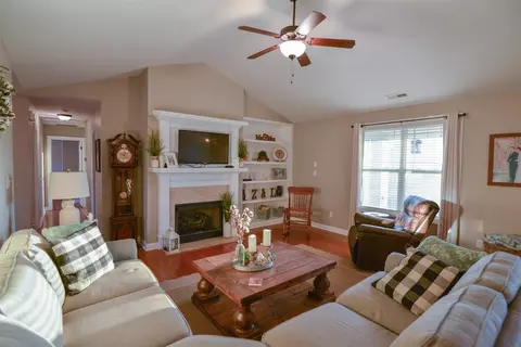 76 Jensen Dr, Wendell, NC 27591 photo 3