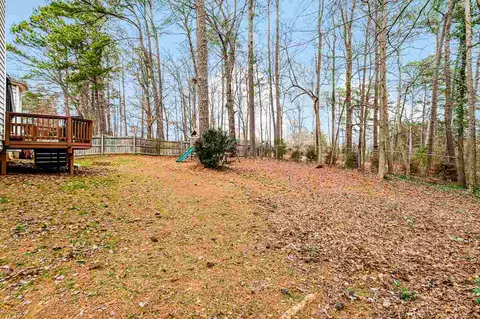 111 Longbridge Dr, Cary, NC 27518 photo 4