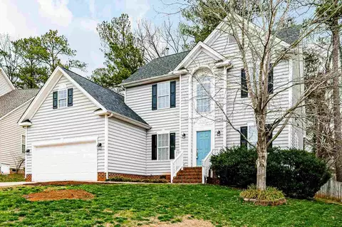 111 Longbridge Dr, Cary, NC 27518 photo 2