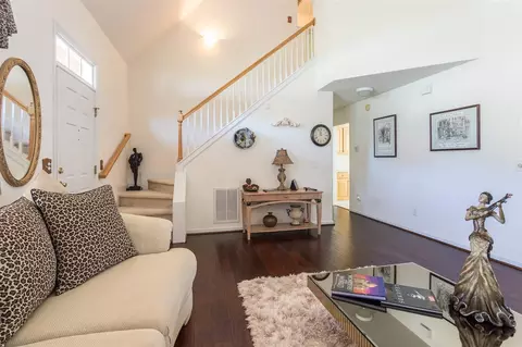 502 Wheeling Cir, Durham, NC 27713 photo 5