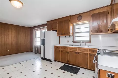 87 Lamm Ave, Erwin, NC 28339 photo 9