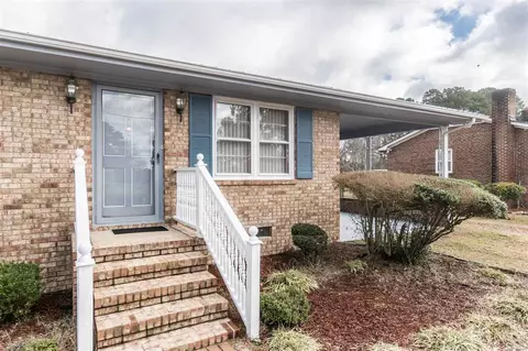 87 Lamm Ave, Erwin, NC 28339 photo 2