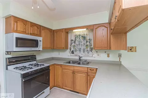 1314 Claymore Dr, Garner, NC 27529 photo 7