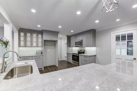 304 Coachman Dr, Garner, NC 27529 photo 8