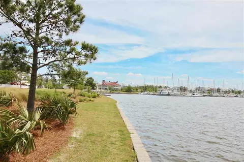 726 E Harborside Rd, Oriental, NC 28571 photo 4