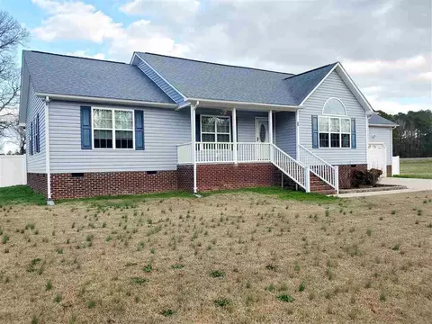 91 Denvale Dr, Selma, NC 27576 photo 3