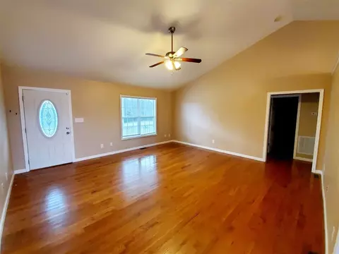 91 Denvale Dr, Selma, NC 27576 photo 6