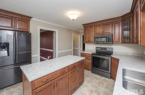 6140 Wolverhampton Dr, Raleigh, NC 27603 photo 11