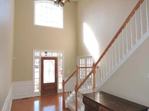 6 Thorn Brook Ct, Durham, NC 27703 photo 2