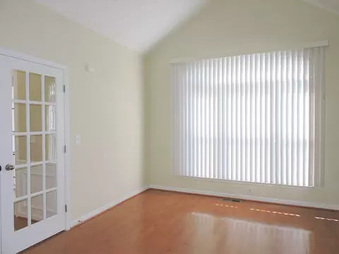 6 Thorn Brook Ct, Durham, NC 27703 photo 15