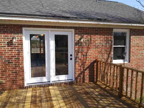 505 E Pine St, Pine Level, NC 27568 photo 16