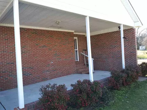 505 E Pine St, Pine Level, NC 27568 photo 15