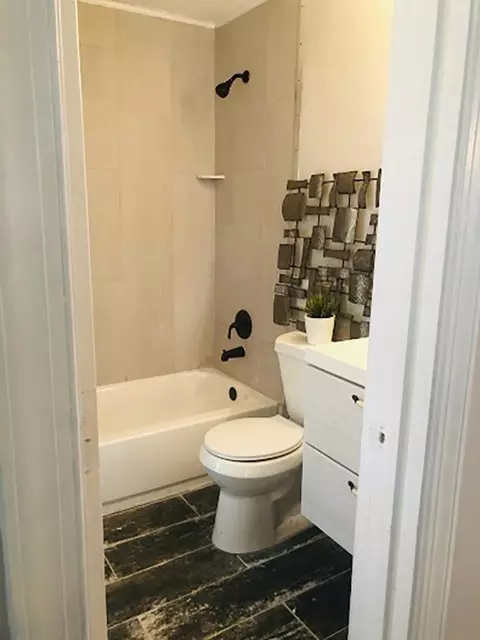 17 Zelko Ct, Durham, NC 27705 photo 10