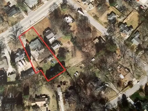 310 E Chatham St, Cary, NC 27511 photo 2