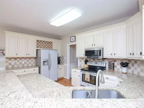 1609 Kendall Hill Rd, Willow Spring, NC 27592 photo 11