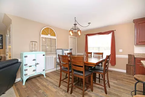 180 Telesto Cir, Garner, NC 27529 photo 5