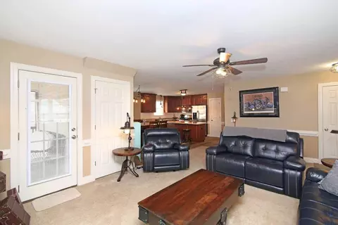 180 Telesto Cir, Garner, NC 27529 photo 4