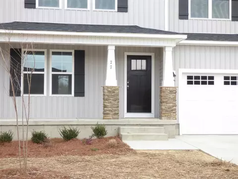 77 Jerome St, Benson, NC 27504 photo 2
