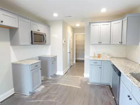 77 Jerome St, Benson, NC 27504 photo 8