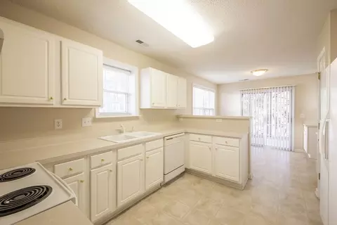 10 Spring Glen Ct, Durham, NC 27703 photo 10