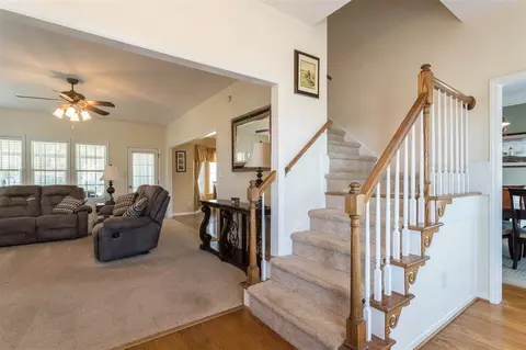 160 Foxglove Dr, Garner, NC 27529 photo 5