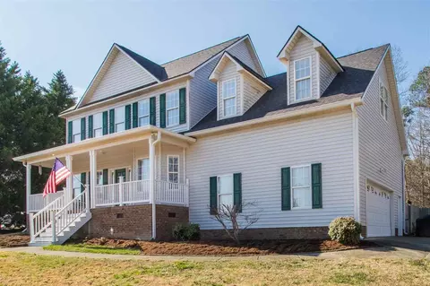 160 Foxglove Dr, Garner, NC 27529 photo 2