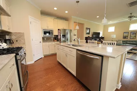1034 Cuthbert Ln, Durham, NC 27703 photo 7
