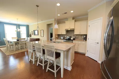 1034 Cuthbert Ln, Durham, NC 27703 photo 8