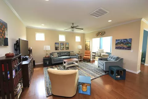 1034 Cuthbert Ln, Durham, NC 27703 photo 4