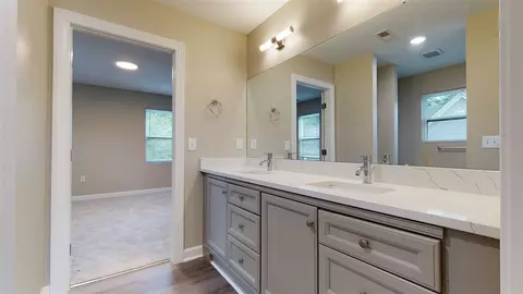 1706 E Main St, Durham, NC 27703 photo 18