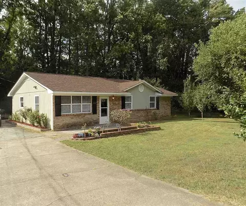 2202 Dakota St, Durham, NC 27707 photo 1