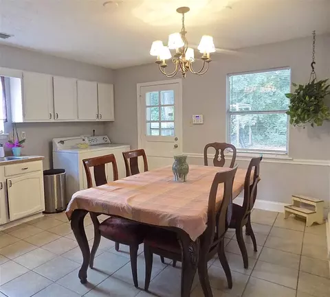 2202 Dakota St, Durham, NC 27707 photo 5